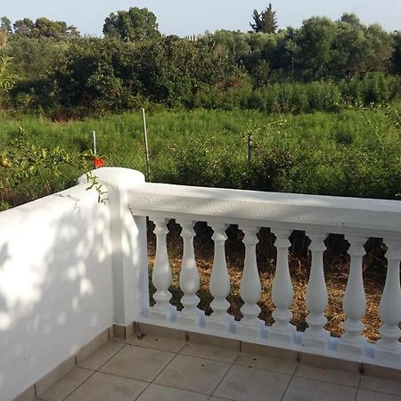 Natalia Apartment Lixouri Ngoại thất bức ảnh