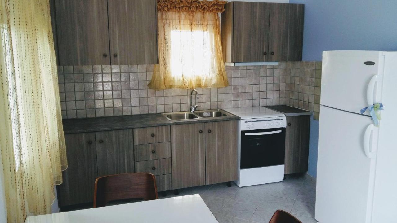 Natalia Apartment Lixouri Ngoại thất bức ảnh